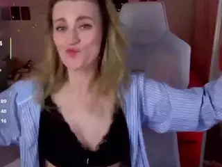 lanaglow's Live Sex Cam Show