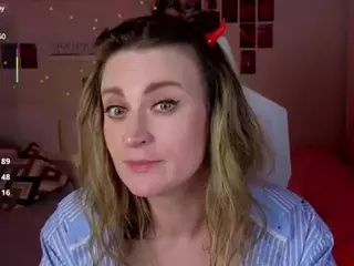 lanaglow's Live Sex Cam Show