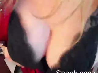 lanaglow's Live Sex Cam Show