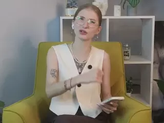LoraBiers's Live Sex Cam Show