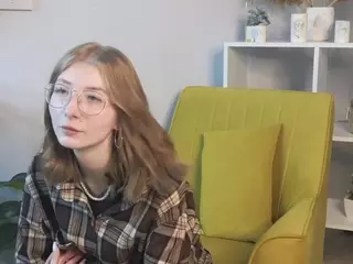 LoraBiers's Live Sex Cam Show
