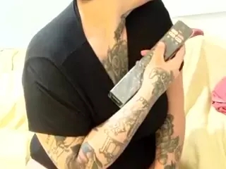 lujuriareed's Live Sex Cam Show
