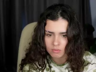 MerylHatt's Live Sex Cam Show