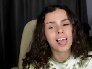MerylHatt's Live Sex Cam Show
