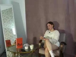 MoiraAllston's Live Sex Cam Show
