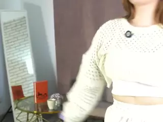 MoiraAllston's Live Sex Cam Show
