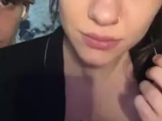 nimmuns2's Live Sex Cam Show