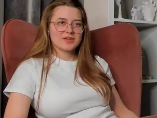 UdelaEdsall's Live Sex Cam Show
