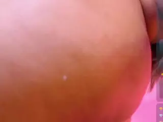 Lannajhonsss1's Live Sex Cam Show