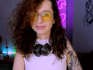 laura-queen's Live Sex Cam Show