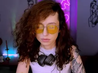 laura-queen's Live Sex Cam Show