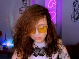 laura-queen's Live Sex Cam Show