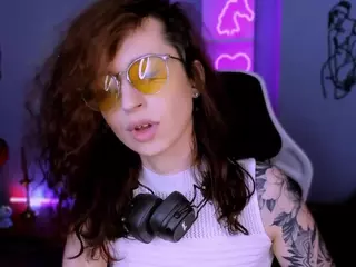 laura-queen's Live Sex Cam Show