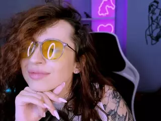 laura-queen's Live Sex Cam Show