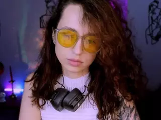 laura-queen's Live Sex Cam Show