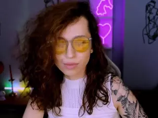 laura-queen's Live Sex Cam Show