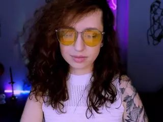 laura-queen's Live Sex Cam Show