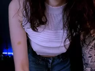 laura-queen's Live Sex Cam Show