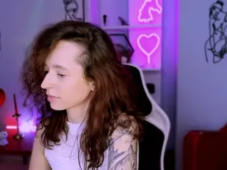 laura-queen's Live Sex Cam Show