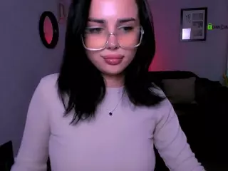laura-queen's Live Sex Cam Show
