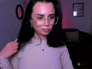 laura-queen's Live Sex Cam Show