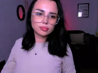 laura-queen's Live Sex Cam Show