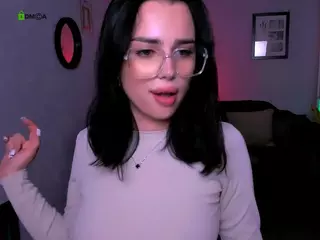 laura-queen's Live Sex Cam Show