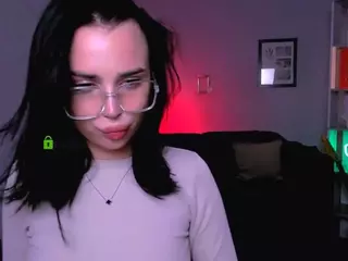 laura-queen's Live Sex Cam Show