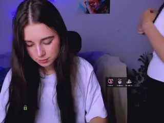 laura-queen's Live Sex Cam Show