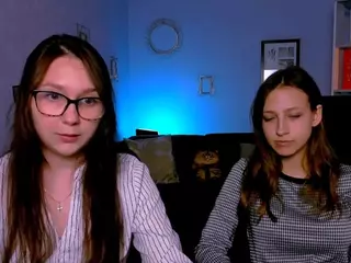 laura-queen's Live Sex Cam Show