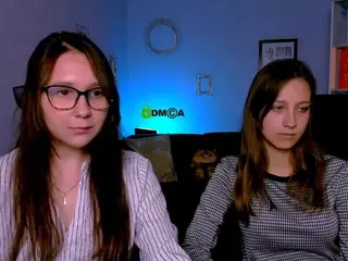 laura-queen's Live Sex Cam Show