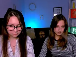 laura-queen's Live Sex Cam Show
