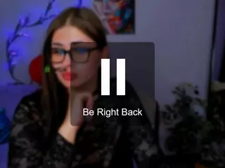 laura-queen's Live Sex Cam Show