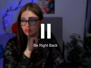 laura-queen's Live Sex Cam Show