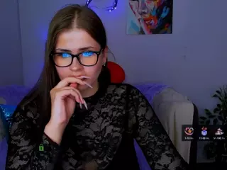 laura-queen's Live Sex Cam Show