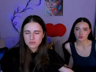 laura-queen's Live Sex Cam Show