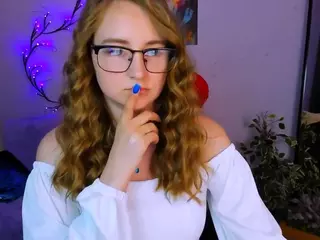 laura-queen's Live Sex Cam Show