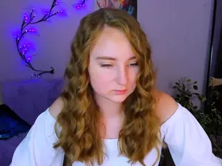 laura-queen's Live Sex Cam Show
