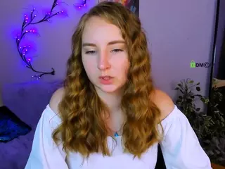 laura-queen's Live Sex Cam Show