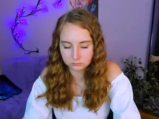 laura-queen's Live Sex Cam Show