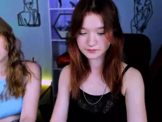 laura-queen's Live Sex Cam Show