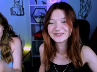 laura-queen's Live Sex Cam Show