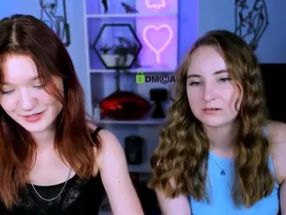 laura-queen's Live Sex Cam Show