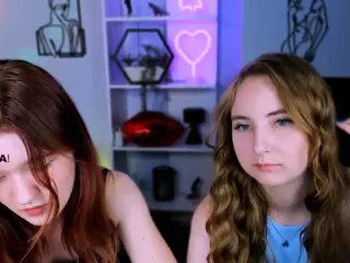 laura-queen's Live Sex Cam Show