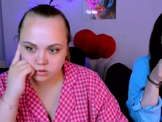 laura-queen's Live Sex Cam Show