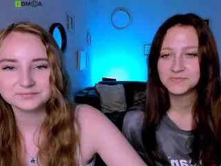 laura-queen's Live Sex Cam Show