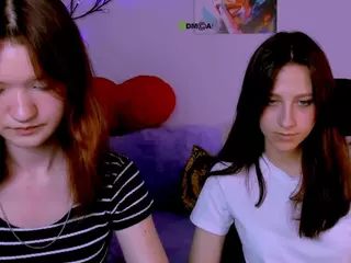 laura-queen's Live Sex Cam Show