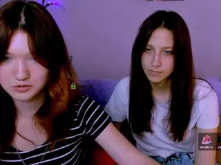 laura-queen's Live Sex Cam Show