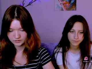 laura-queen's Live Sex Cam Show