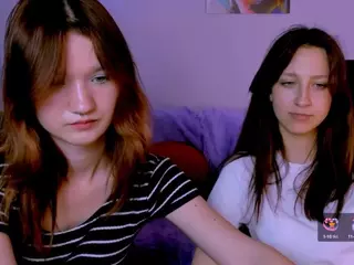 laura-queen's Live Sex Cam Show